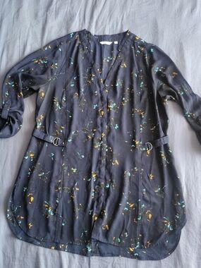 Reitmans Navy Floral Print Button-Front Blouse with Side Buckles
